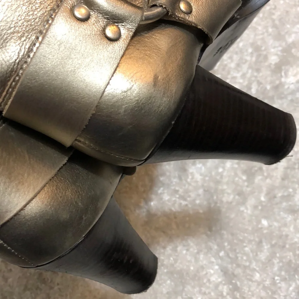 COPY - MICHAEL Michael Kors Metallic Heeled Boots - Picture 11 of 12